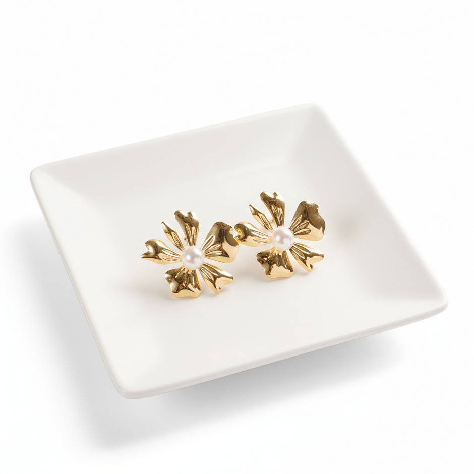 Gold and pearl jasmine flower