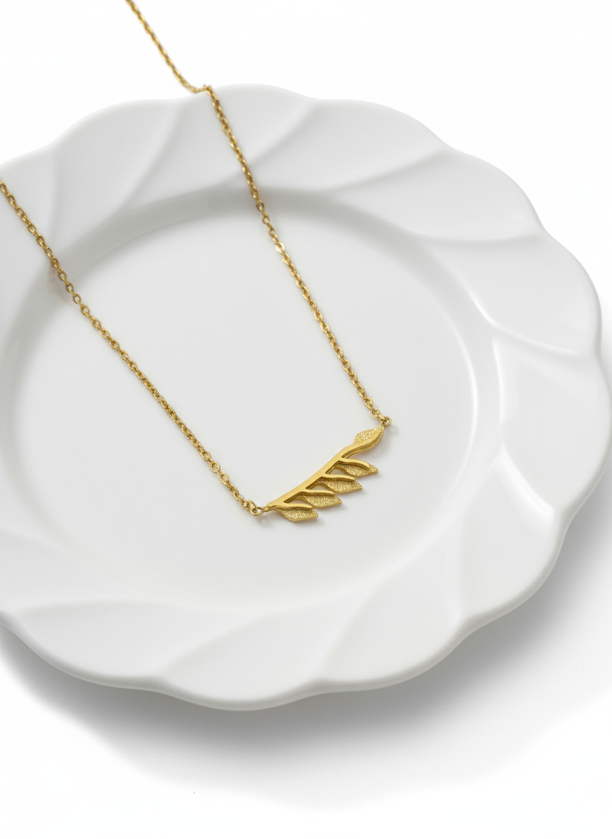 Leafline Necklace